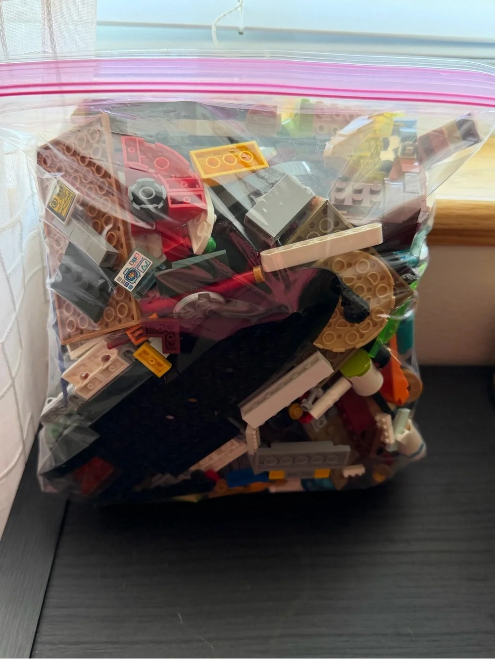 Total random bag of legos. Large variety. All random pieces.
